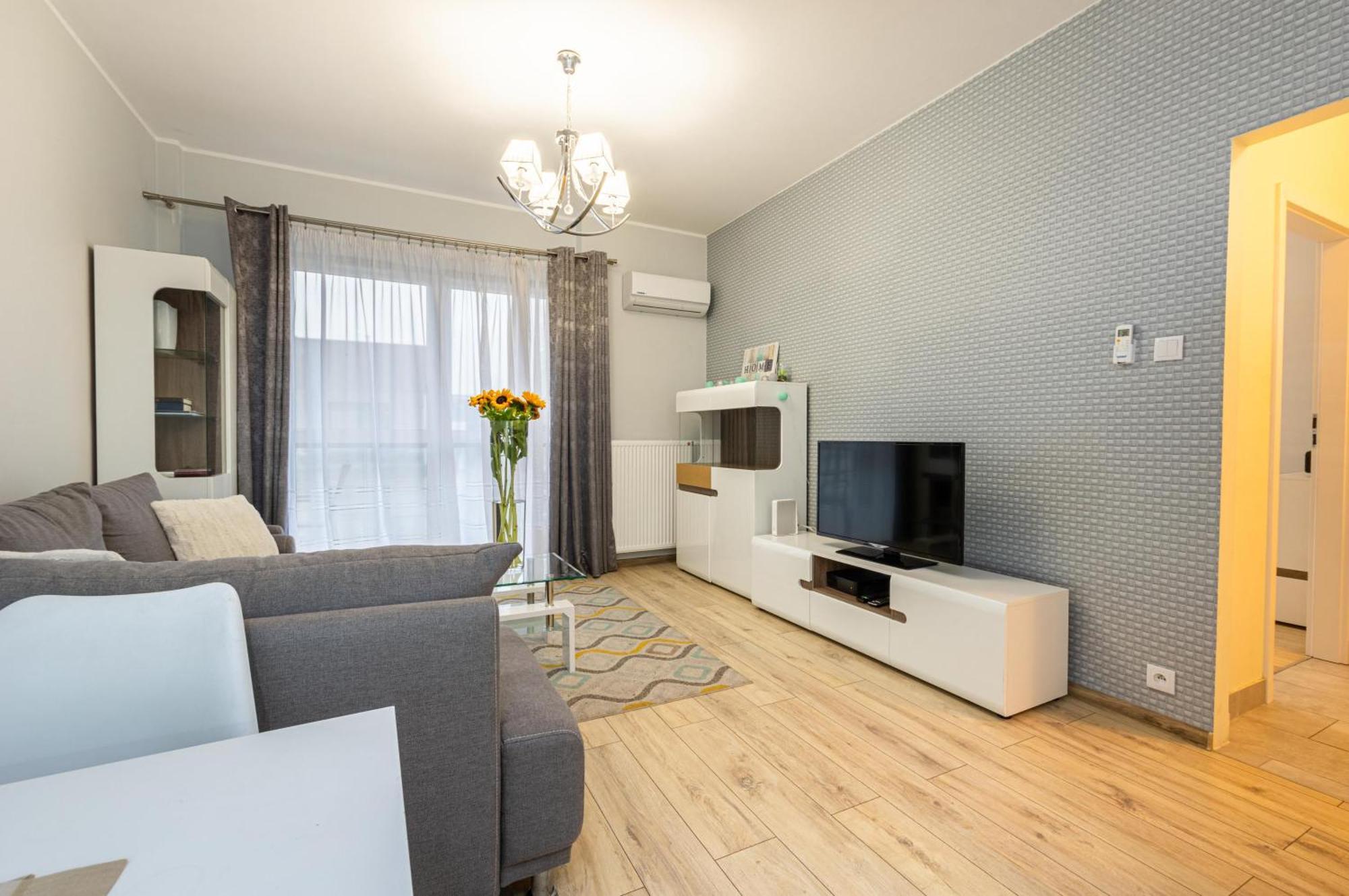 Galeria Rondo Wiatraczna Apartments Варшава Экстерьер фото