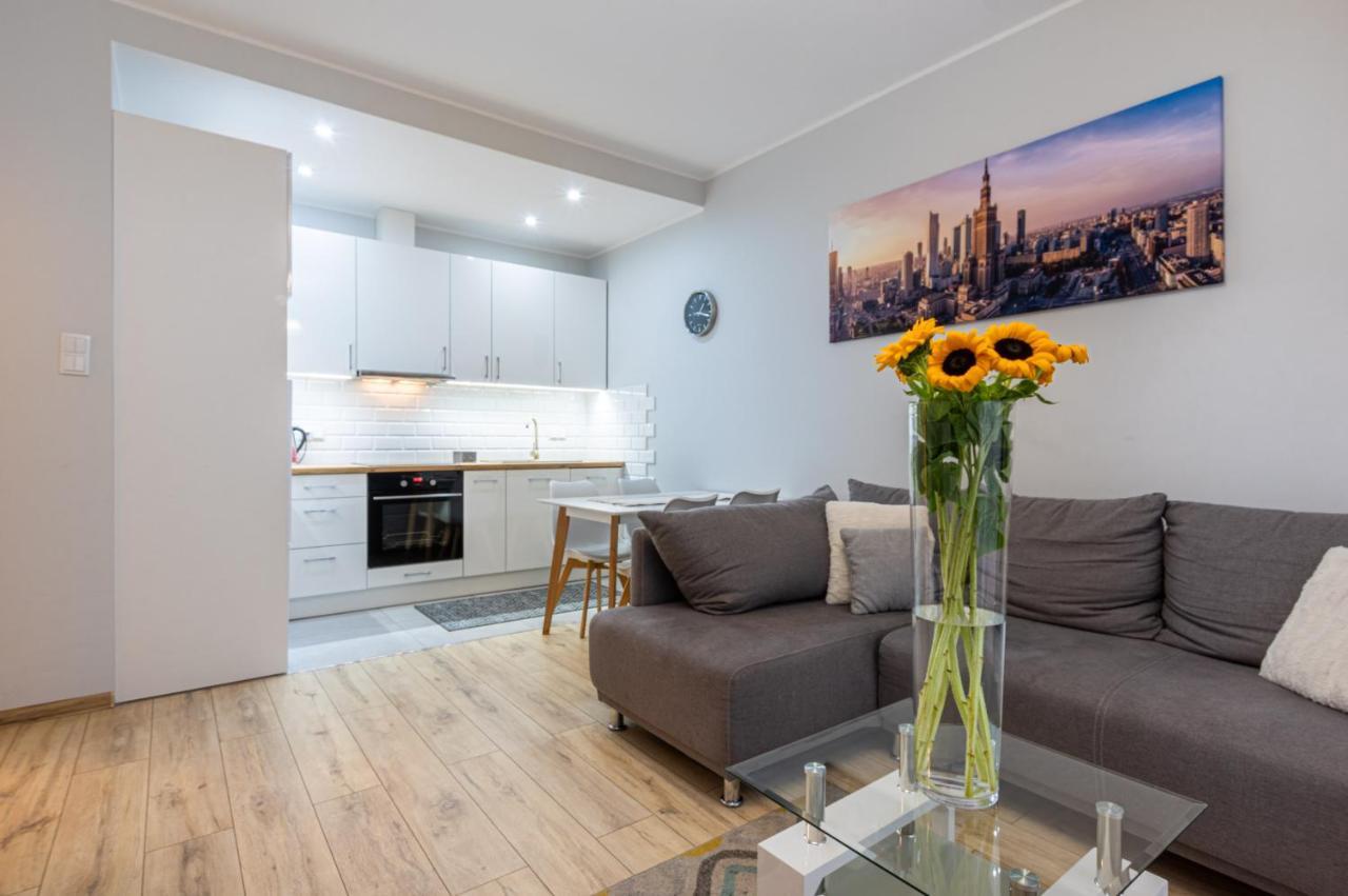 Galeria Rondo Wiatraczna Apartments Варшава Экстерьер фото